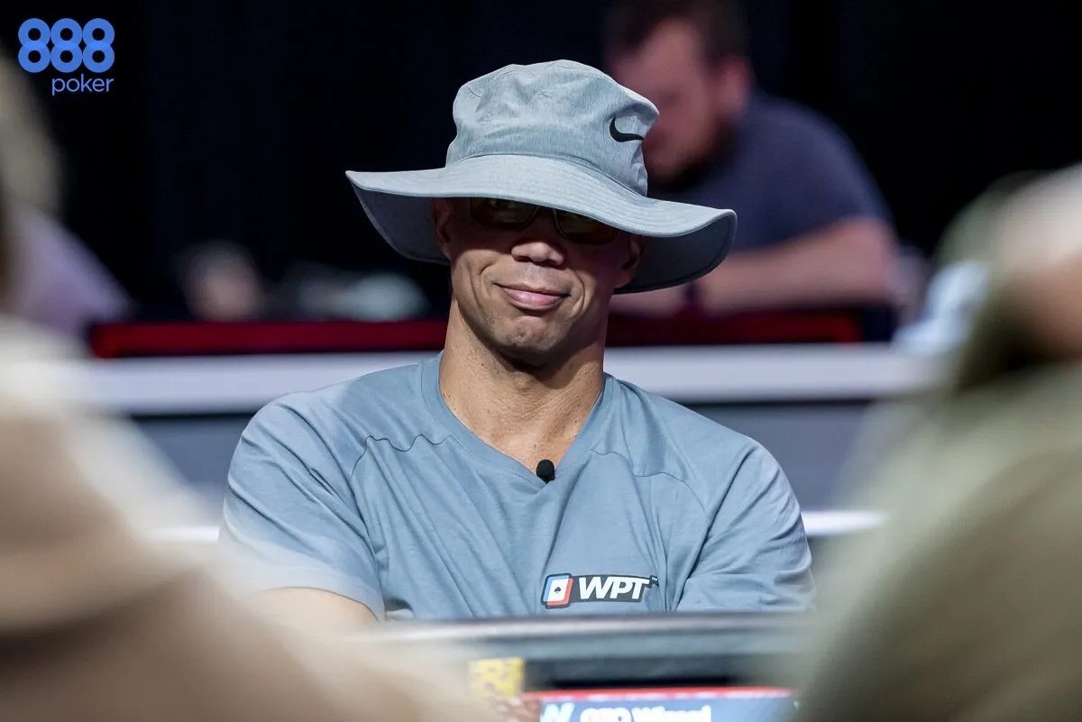 Ofensiva farmecului - Phil Ivey vs Daniel Negreanu