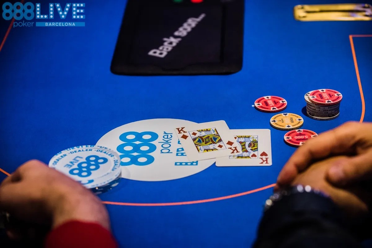 sfaturi pentru jucătorii de turnee de poker începători - Selectia mainilor